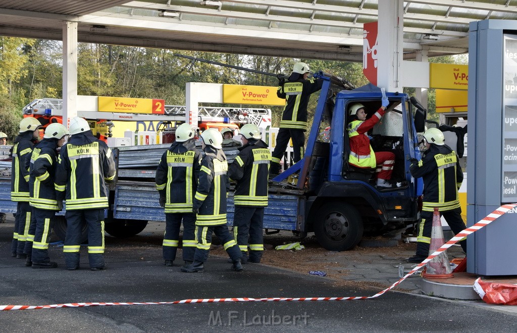 VU PKlemm LKW Tanksaeule A 59 Rich Koenigswinter TRA Schloss Roettgen P008.JPG - Miklos Laubert